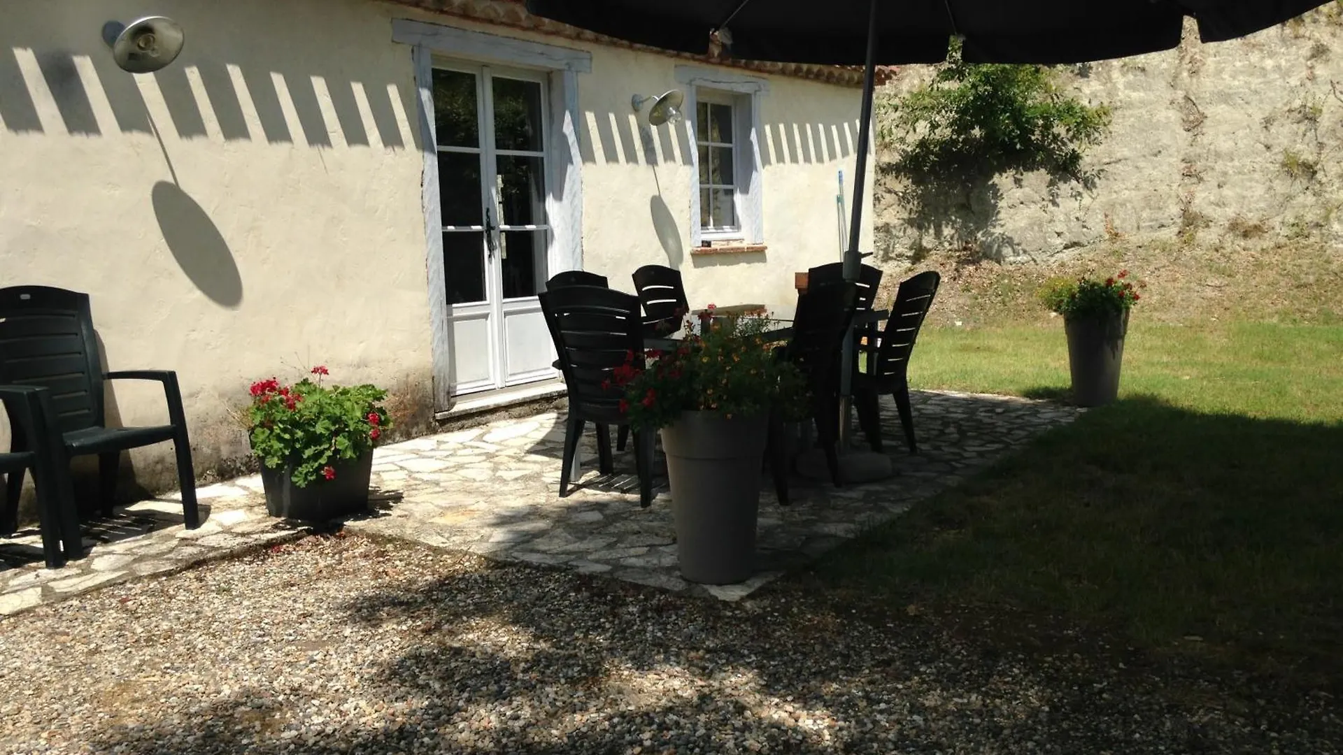 Vakantiehuis Gite 4 Couchages Piscine Privee Roquecor Frankrijk